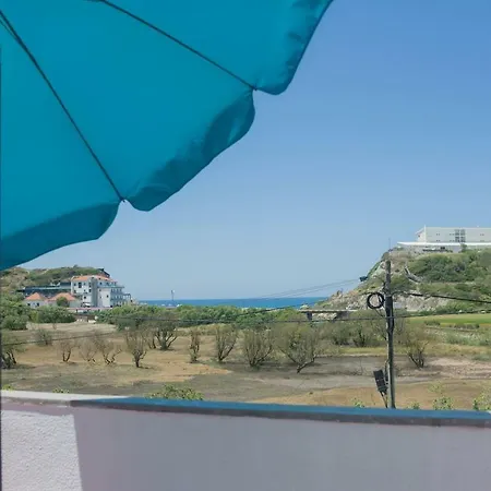 Apartment A Casa Com Sabor A Mar Maceira (Lisbon)