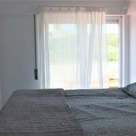A Casa Com Sabor A Mar * Maceira (Lisbon)